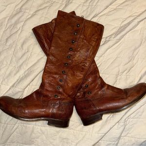 FRYE Women’s leather boots